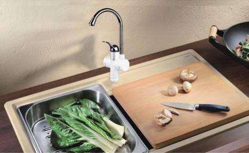 萬和電熱水器常見故障現(xiàn)象維修技巧